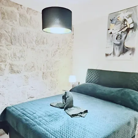 Apartment Diokleciana